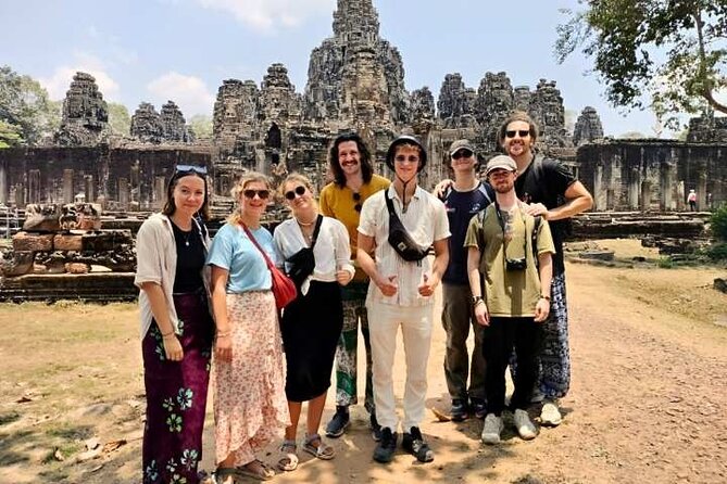 Angkor Wat Sunset Small Group Tour with Lunch Included - Srah Srang lunch at the Royal Bath, your calmer middle break