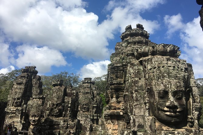 Angkor Wat, Ta Promh, Banteay Srei, Bayon temples Private Tour - Banteay Srei: Small Temple, Fine Detail Work