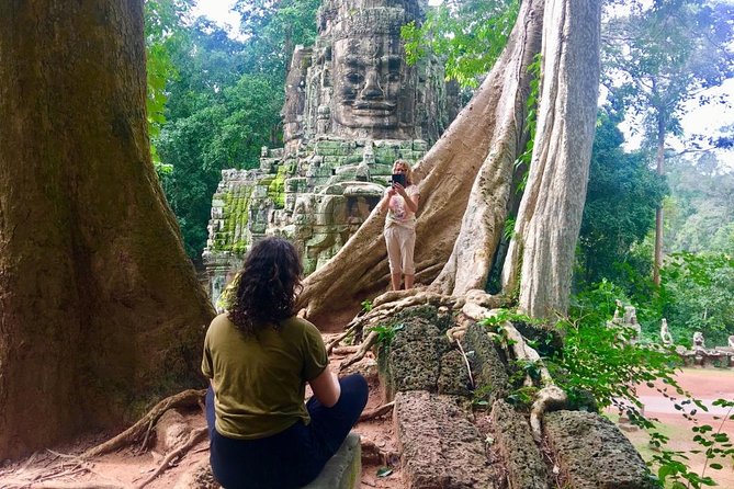 Angkor Wat, Ta Promh, Banteay Srei, Bayon temples Private Tour - Pre Rup and Victory Gate: Angkor Thom Starts to Make Sense