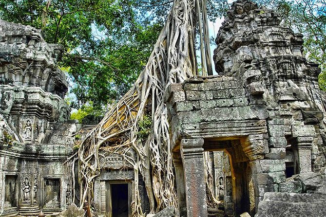 Angkor Wat Temples & Tonle Sap Lake Private Day Tour - Angkor Wat: the Suryavarman II masterpiece and why it still matters