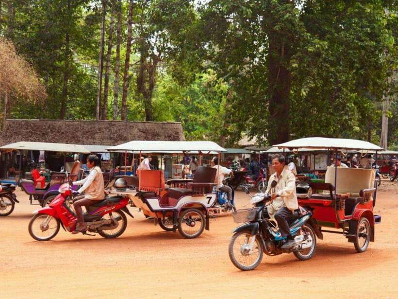 Angkor Wat Tour by Tuk-Tuk with English Speaking Driver - Private tuk-tuk in Angkor, the practical way to see a lot