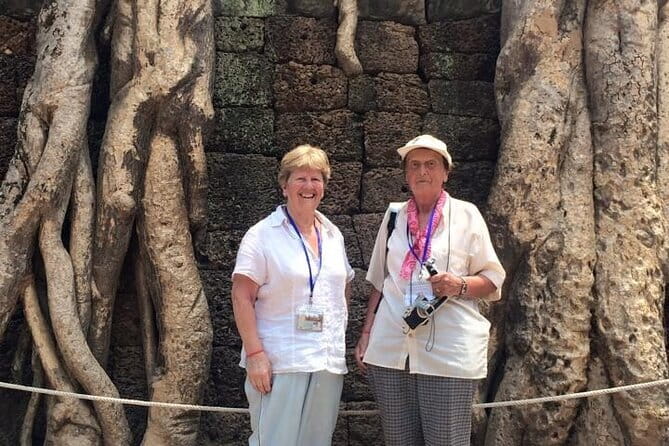 Angkor Wat Tour with Sun Rise Small Group Day Tour - The Angkor Wat experience: eastern entrance, jungle path, and carvings you can follow