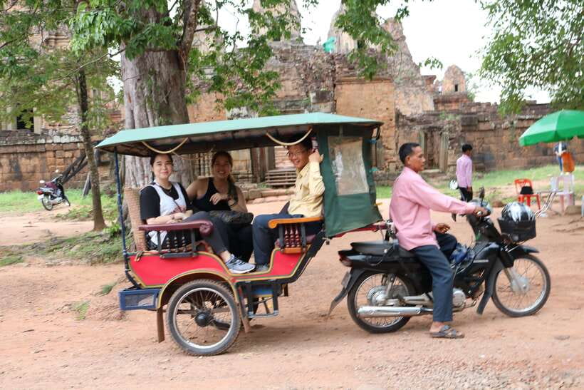 Angkor Wat: Tuk Tuk and Walking Tour - Ta Prohm Jungle Ruins and Forest Tracks You’ll Want to Slow Down For