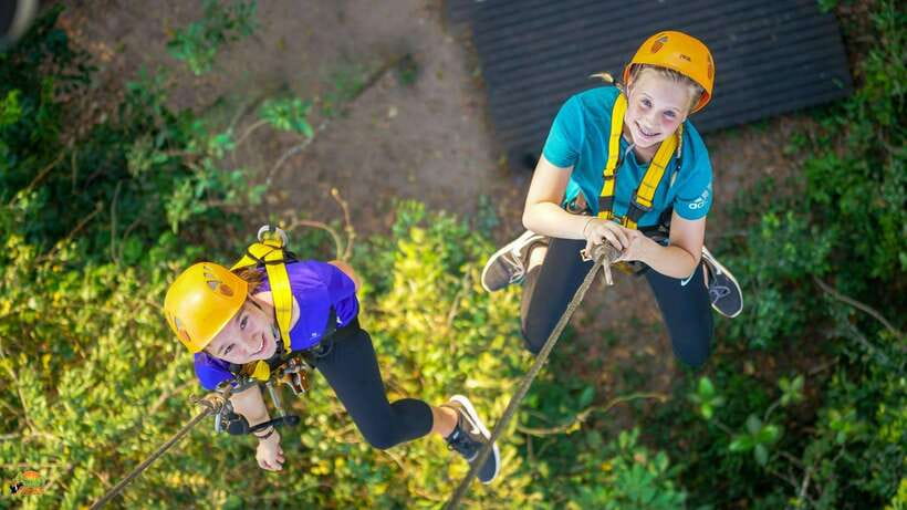 Angkor Zipline and Temple Tour with Sunset - Phnom Bakheng Sunset: The Climb, the View, and Why This Finish Works
