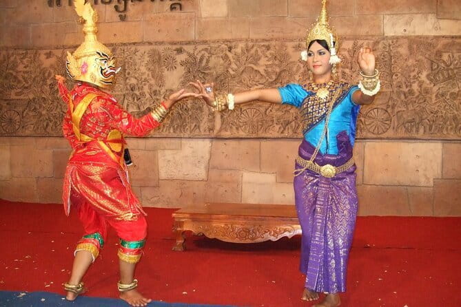 Apsara Dancing Show with Buffet Dinner Free Hotel Pick up - Siem Reap evening ritual, built around Apsara and Khmer dance