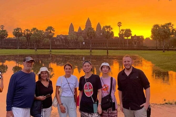 Apsara Dancing Show with Buffet Dinner Free Hotel Pick up - How the venue feels for groups of up to 50