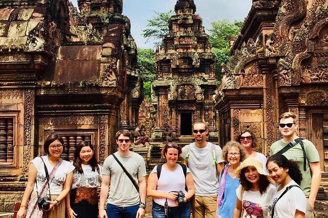 Apsara Dancing Show with Buffet Dinner Free Hotel Pick up - Price and value: why $29 can make sense in Siem Reap