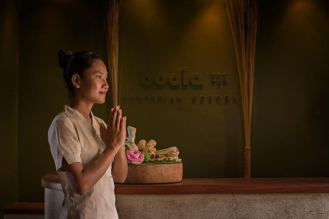 Apsara Indulgence 4 Hands Massage in Phnom Penh - How the Apsara Inspired Technique Should Feel in Real Life