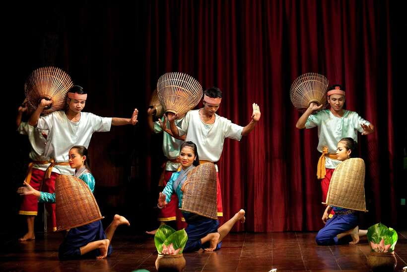 Apsara Performance include Dinner & hotel pick up - Key points worth knowing before you go