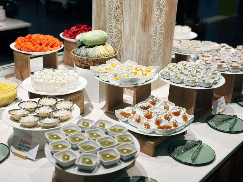 Apsara Performance Including Buffet Dinner & Hotel Pick up - Who should book this Apsara show with buffet dinner