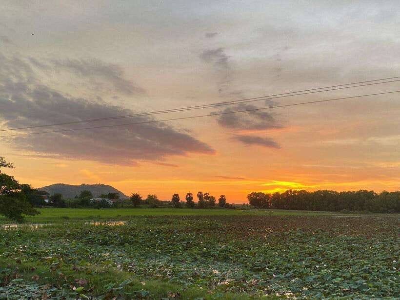 Authentic Siem Reap: Tuk Tuk Countryside and Sunset Tour - Why this tuk tuk countryside tour is worth your time
