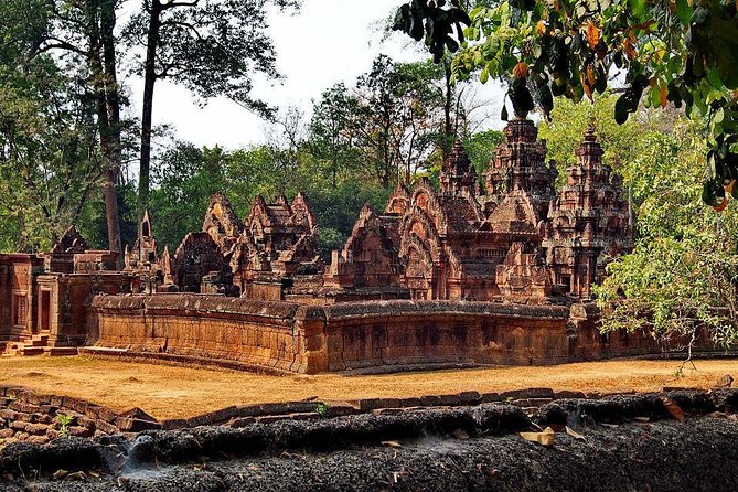Banteay Srei & Angkor Big Circuit Tour - Pickup, timing, and comfort at 8:00 am