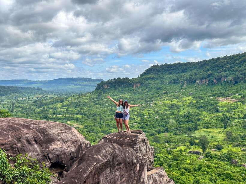 Banteay Srei, Beng Mealea and Kulen Mountain with Picnic - Banteay Srei: where pink sandstone makes carving feel personal