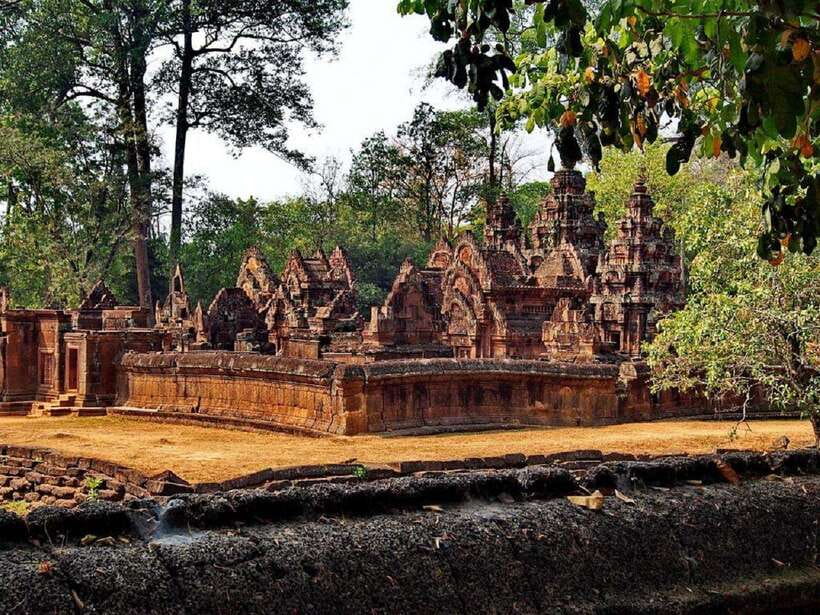 Bantreay Srei , Kbal Spean and Landmine Museum with Tuk Tuk - A Private Tuk Tuk Day Trip That Gets You Out of the Crowds