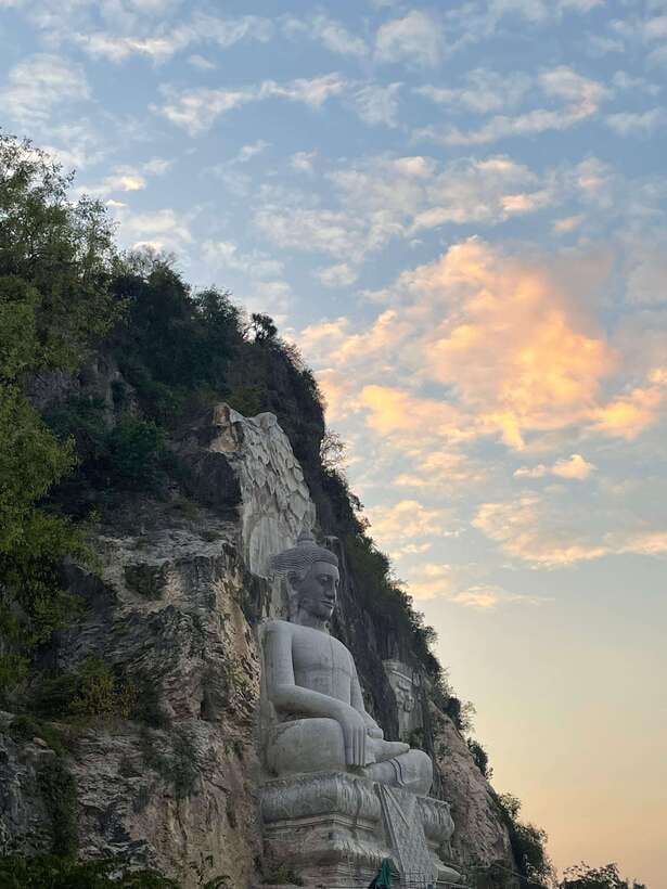 Battambang: Bamboo Train, Bat Cave and Killing Cave Tour - Getting oriented: colonial landmarks, temples, and the river villages