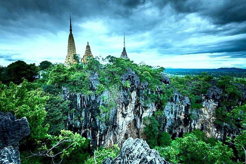 Battambang: Bamboo Train, Bat Cave, Killing Cave by Tuk Tuk - The Suspension Bridge and Buddhist Temple Stops You Should Not Skip