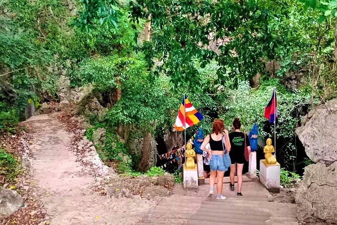 Battambang, Bamboo Train, Killing Cave Day Tour From Siem Reap - The Killing Caves at Phnom Sampeau: A Somber Stop You Should Go With Open Eyes