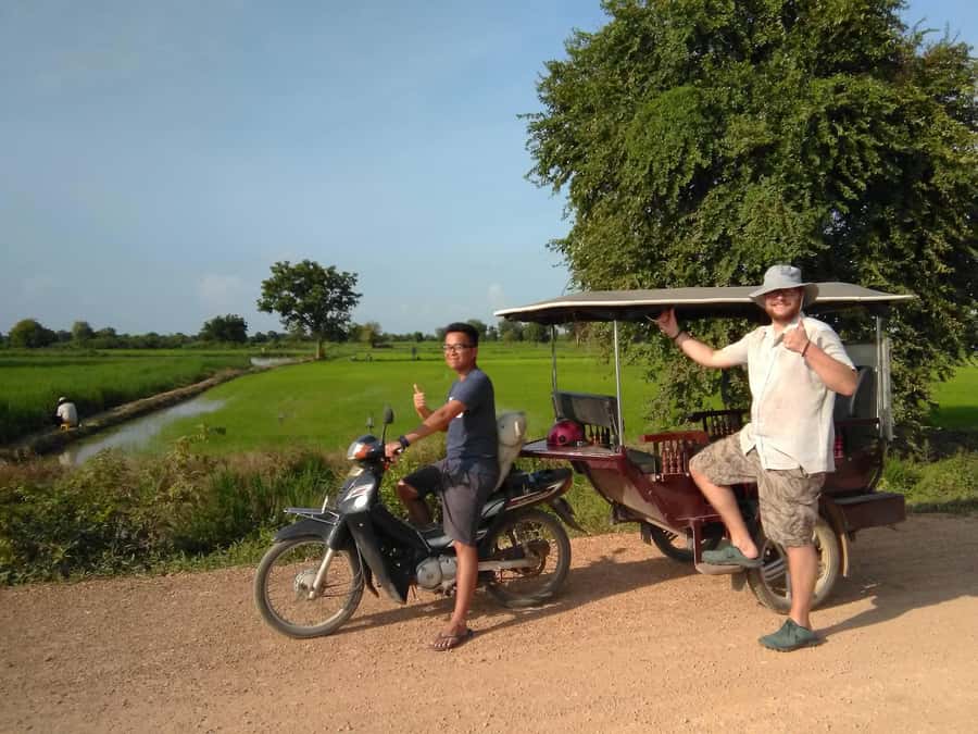 Battambang family tuktuk tour BambooTrain/Wat Banan/Bat cave - Pickup, timing, and what the day really looks like