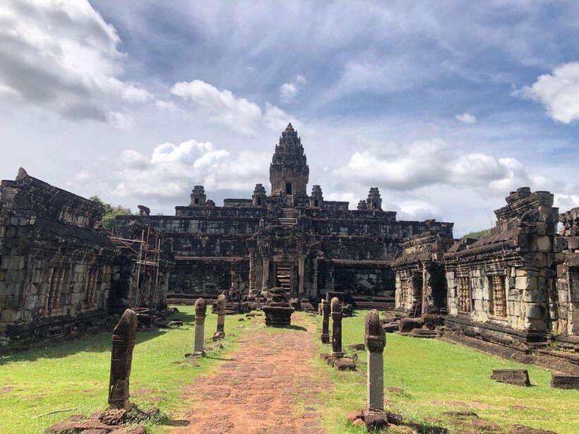Beng Melea, Rolous Group & Kompong Phluk Floating Village - Rolous Group temples: early permanent Khmer architecture