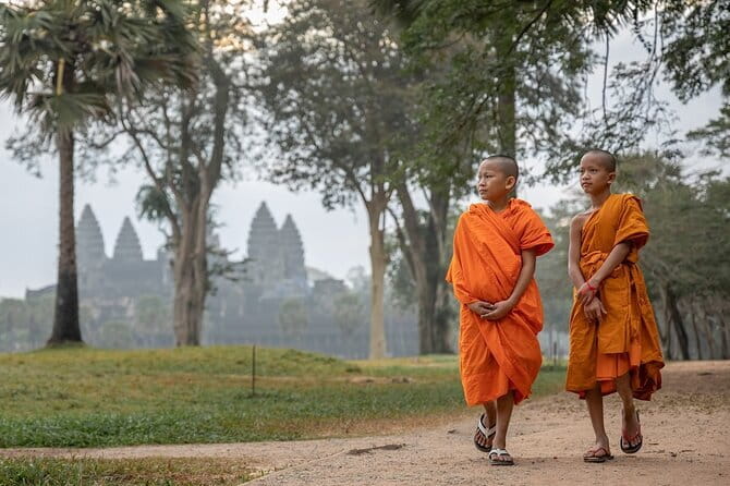 Best Driver Taxi From Siem Reap To Phnom Penh - English Speaking - Price and Value: When $60 Per Person Is a Good Deal