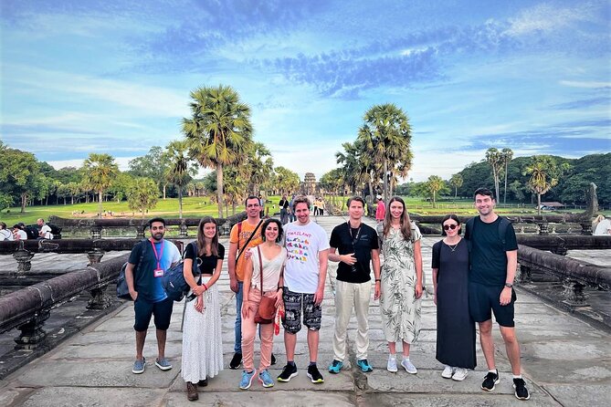 Best Temples Day Tour in Siem Reap with Sunset - Angkor Thom South Gate and Bayon faces: where details matter