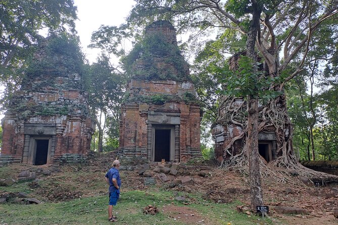 Bird Watching at Tonle Sap Forest and Lotus Farm Siem Reap - Dress for birding like you mean it
