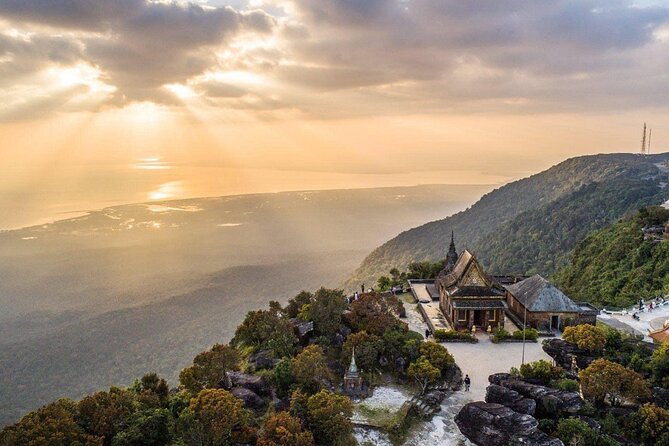 Bokor Mountain Adventure - History, Sights and Waterfalls - Getting started: pickup, timing, and the small-group feel