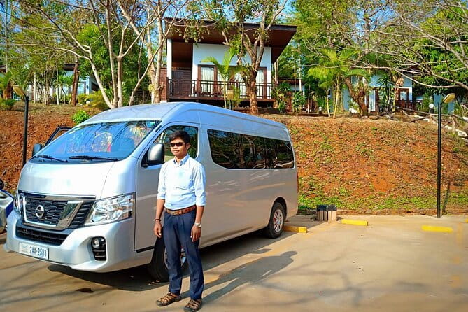 Border Transfer (Siem Reap to Thailand) - For families and first-timers, this kind of border transfer is a lifesaver