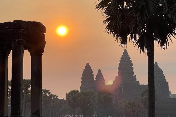 Cambodia Private Taxi - Siem Reap & Angkor Wat Temple Area Tour - Price, value, and how to budget when entrance fees are extra