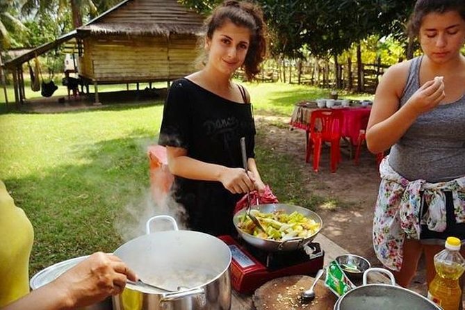 Cambodian Private Cooking Class at a Local's Home - What You Actually Eat: A Multi-Dish Khmer Meal