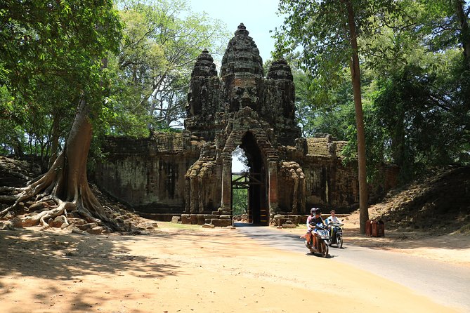Classic Angkor Wat Sunrise or Sunset Private and Small GroupTour - How This Angkor Wat Sunrise or Sunset Tour Works in Real Life
