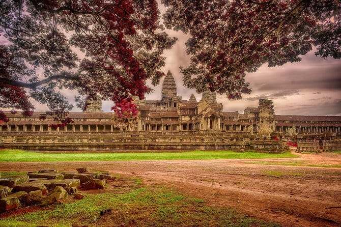DB 3 Day, 2 Night Dirt Bike Tour Preah Khan & Koh Ker Temples Offroad - Day 3: The Old Angkorian Highway Back Route and Beng Mealea’s Strange Beauty