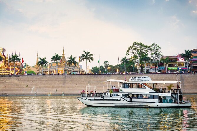 Dinner 4-course Mekong River cruise with Kanika Boat - Key highlights worth your attention