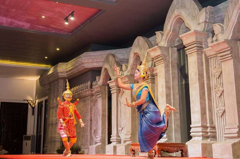 Dinner Show Apsara Dance, Pickup round trip included - Tips to get the most out of the night