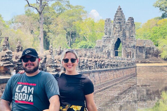 Discover Cambodia’s Heart: Siem Reap to Battambang Tours - Phnom Sampeau Sunset and the Bat Cave Show
