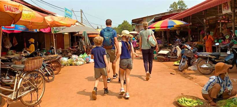 Floating Village-Mangroves Forest Tonle Sap Lake Boat Tour - Mangrove swamp boat tour: the slow, memorable middle
