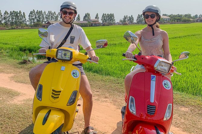 Floating Village Sunset boat Vespa Tour / Tuk Tuk Available - Lotus Farm by Samatoa: a short stop that adds texture