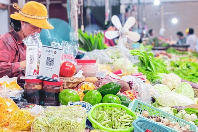 FREE Siem Reap Market & Local Temple Tour - Getting there smoothly at 9:00 am (and not feeling rushed)