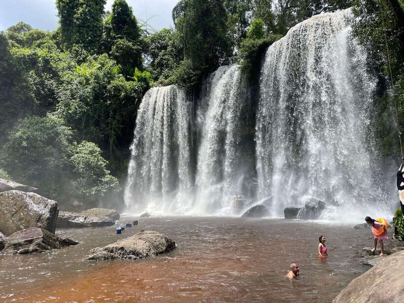 From Siem Reap: Banteay Srei and Kulen Waterfall Guided Tour - Phnom Kulen Day Setup From Siem Reap: Timing, heat, and expectations