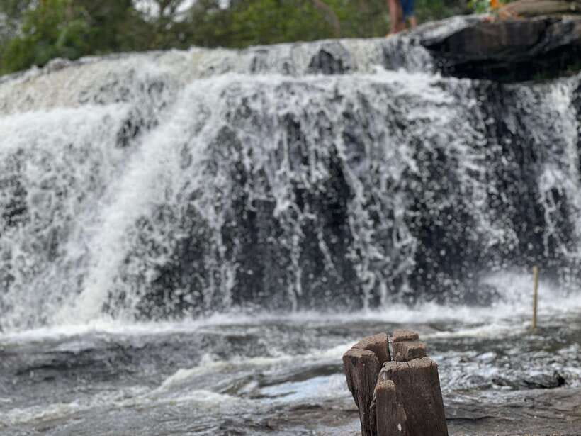 From Siem Reap: Banteay Srei and Kulen Waterfall Guided Tour - Banteay Srei: pink sandstone carvings you can zoom in on with your eyes