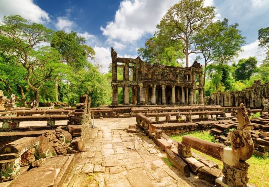 From Siem Reap: Banteay Srei Temple & Grand 5 Temple Tour - East Mebon, once an island temple, and the meaning of water