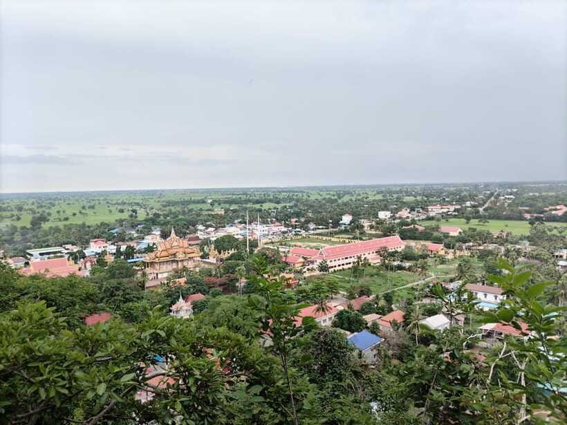 From Siem Reap: Battambang Day Trip Return or to Phnom Penh - Bamboo Train and the Hanging Suspension Bridge: the fun you need