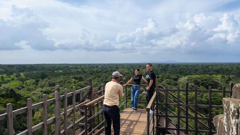 From Siem Reap: Koh Ker and Beng Mealea Private Day Tour - Lunch in Siem Reap, a break that keeps the day on track