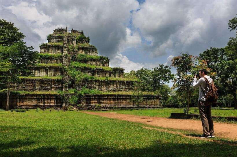 From Siem Reap: Koh Ker and Beng Mealea Temples Tour - Key highlights to look for