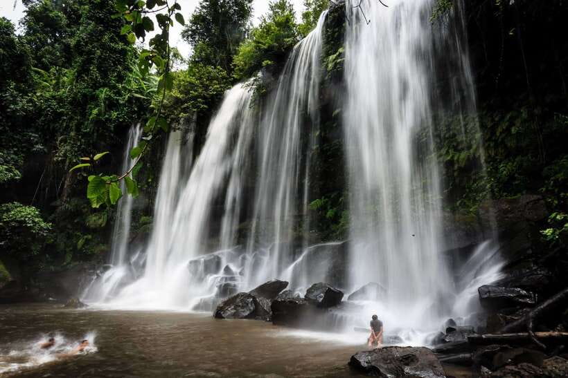 From Siem Reap: Small-Group Phnom Kulen Waterfall Day Tour - Small-Group Size and Your Photo Opportunities