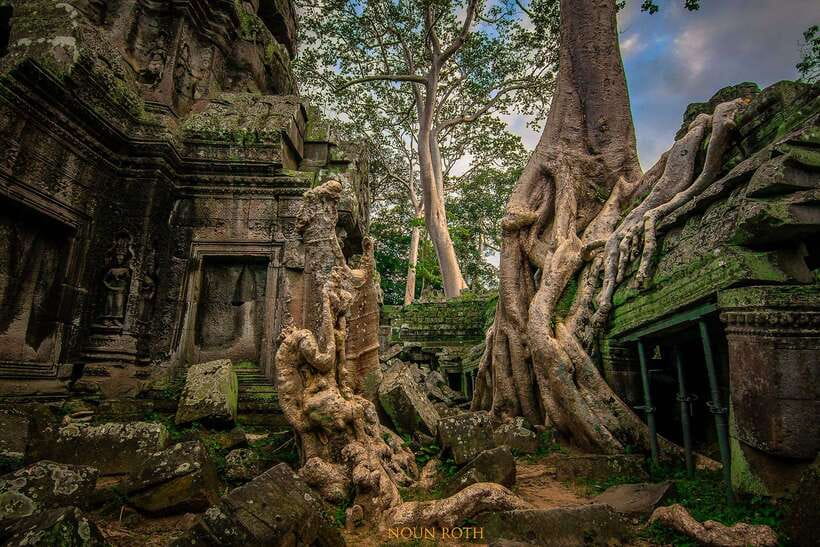 Full-Day Angkor Wat Sunrise and Sunset Private Tour - Baphuon and the royal terraces: a walk through the palace zone
