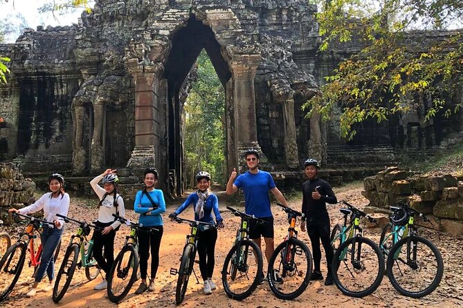Full-Day Bike Tour in Siem Reap with Zipline - Why the Ride and Glide combo works so well at Angkor