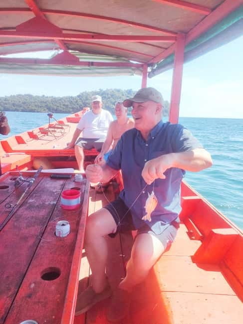 Full Day City Tour with A Boat Trip to 2 Islands - Snorkeling and fishing on the boat, plus unlimited drinks
