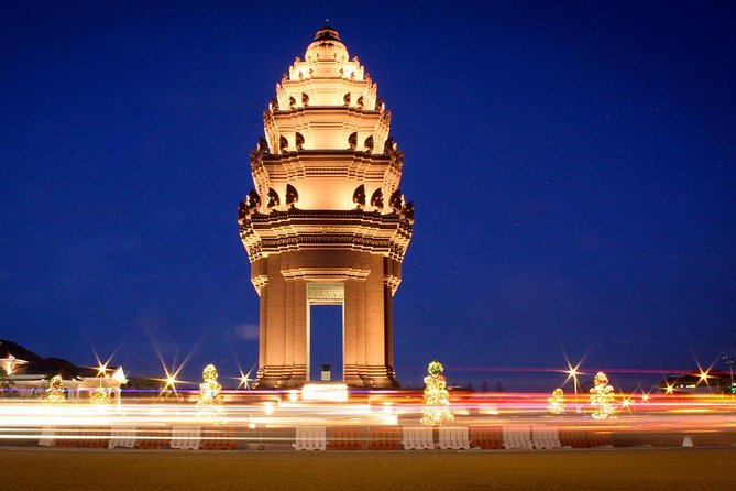 Full-Day Phnom Penh Sightseeing Tour & Killing Field - Lunch by the river and Russian Market shopping time