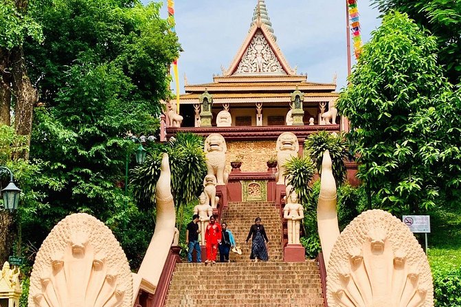 Full-Day Phnom Penh Tuk Tuk City Tours - Wat Phnom: the city’s only hill and a legend you can walk through